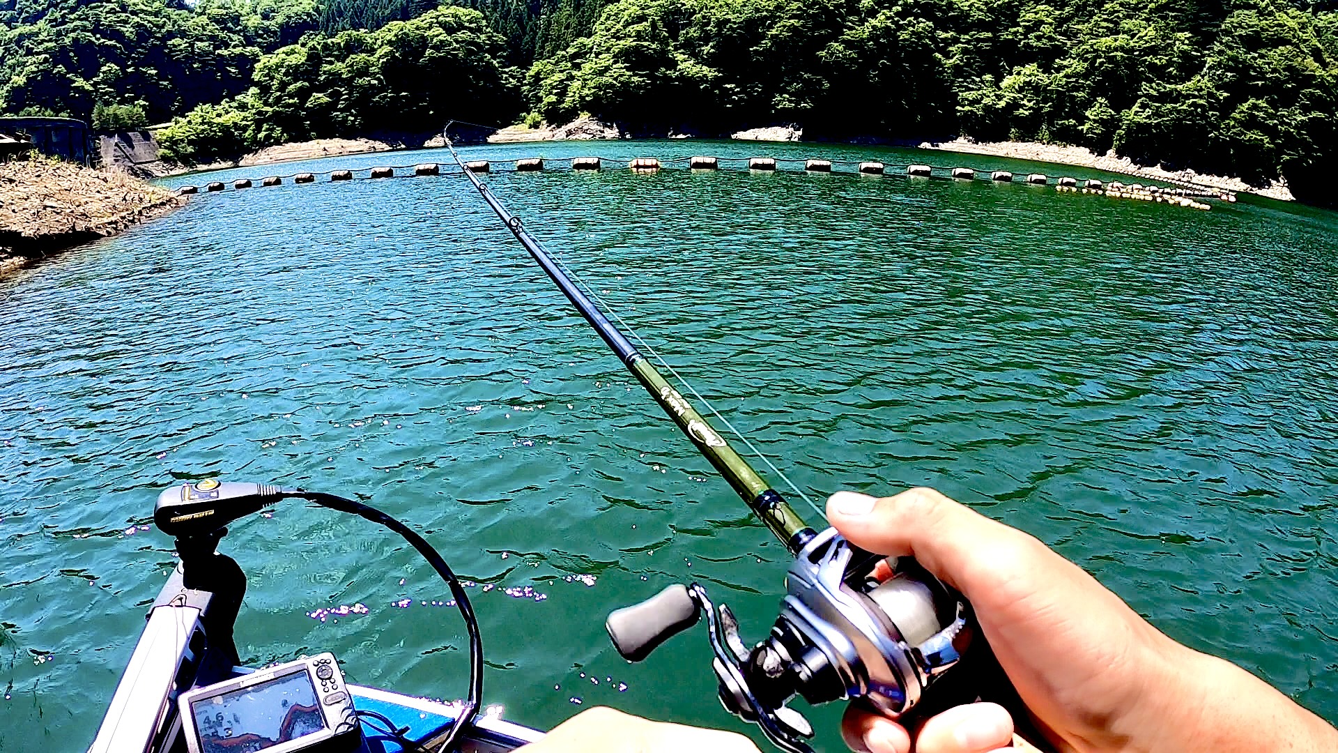 フィールド清掃活動 - HUNTER'S DESIGNの環境保護への取り組み